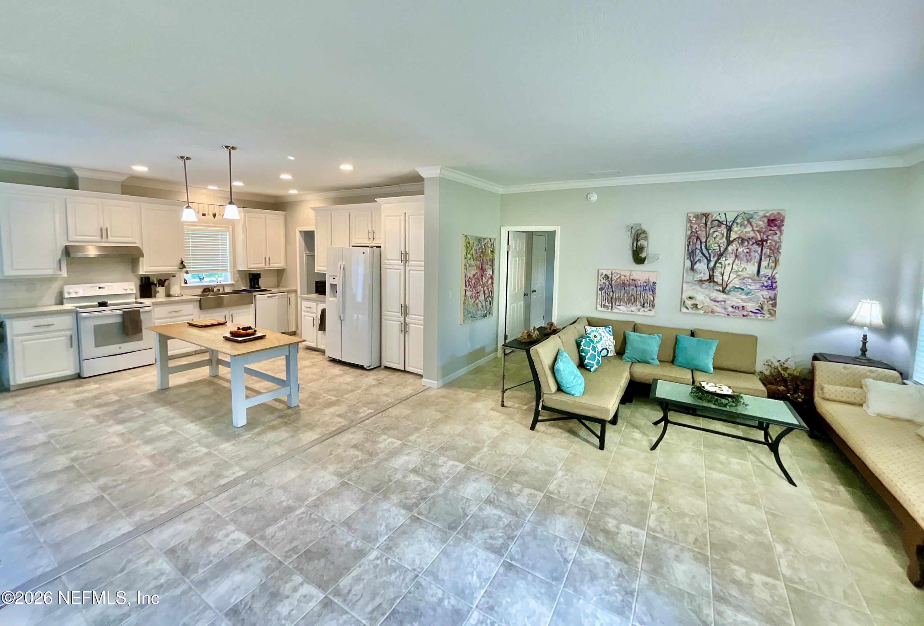 122 Tanner Road Florahome, FL 32140 - Photo 5 of 60 IMG_8610