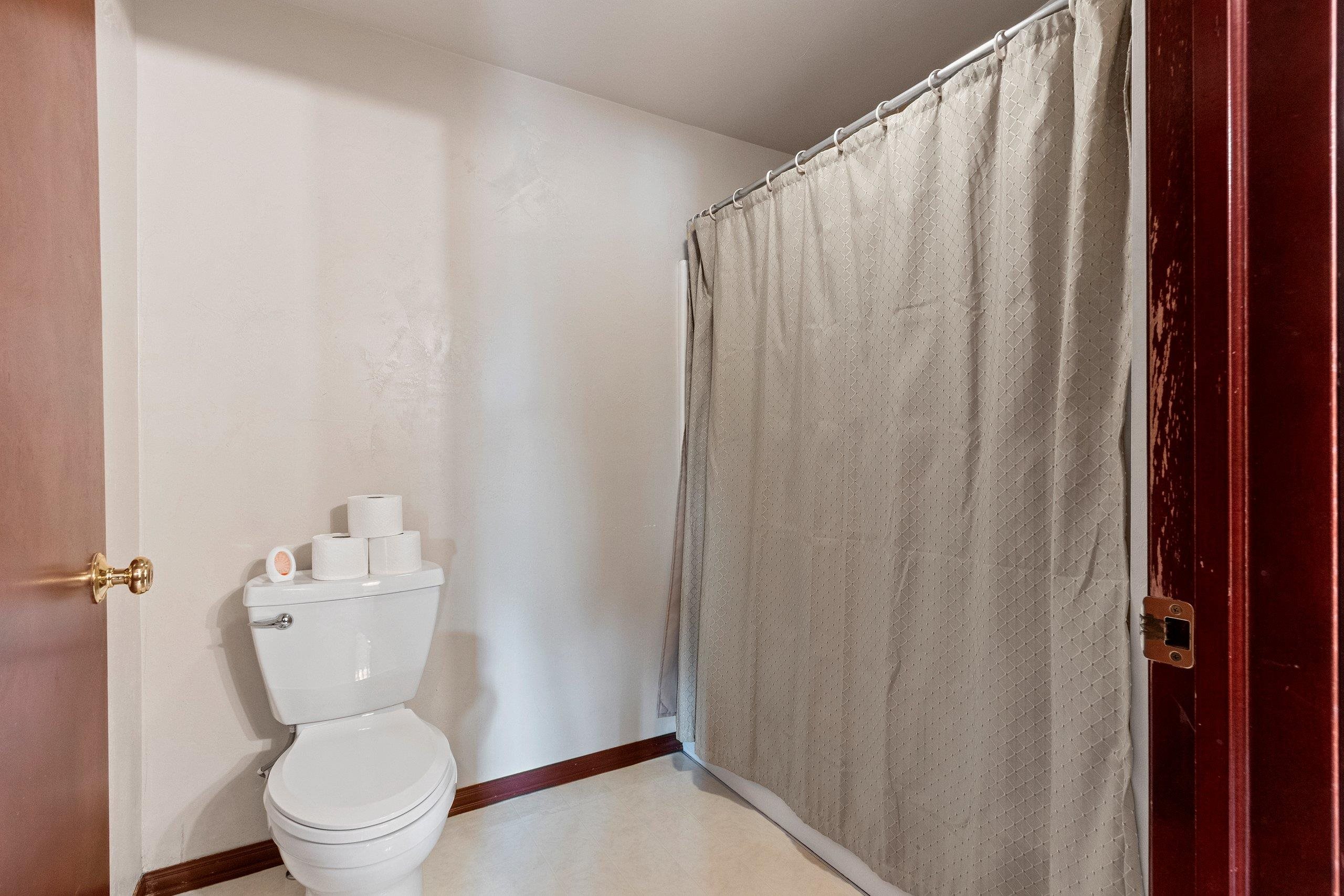 2571 Telluride Trail, Unit H Howard, WI 54313 - Photo 15 of 21