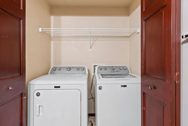 $209,900 | 2571 Telluride Trail, Unit H, Howard, WI 54313