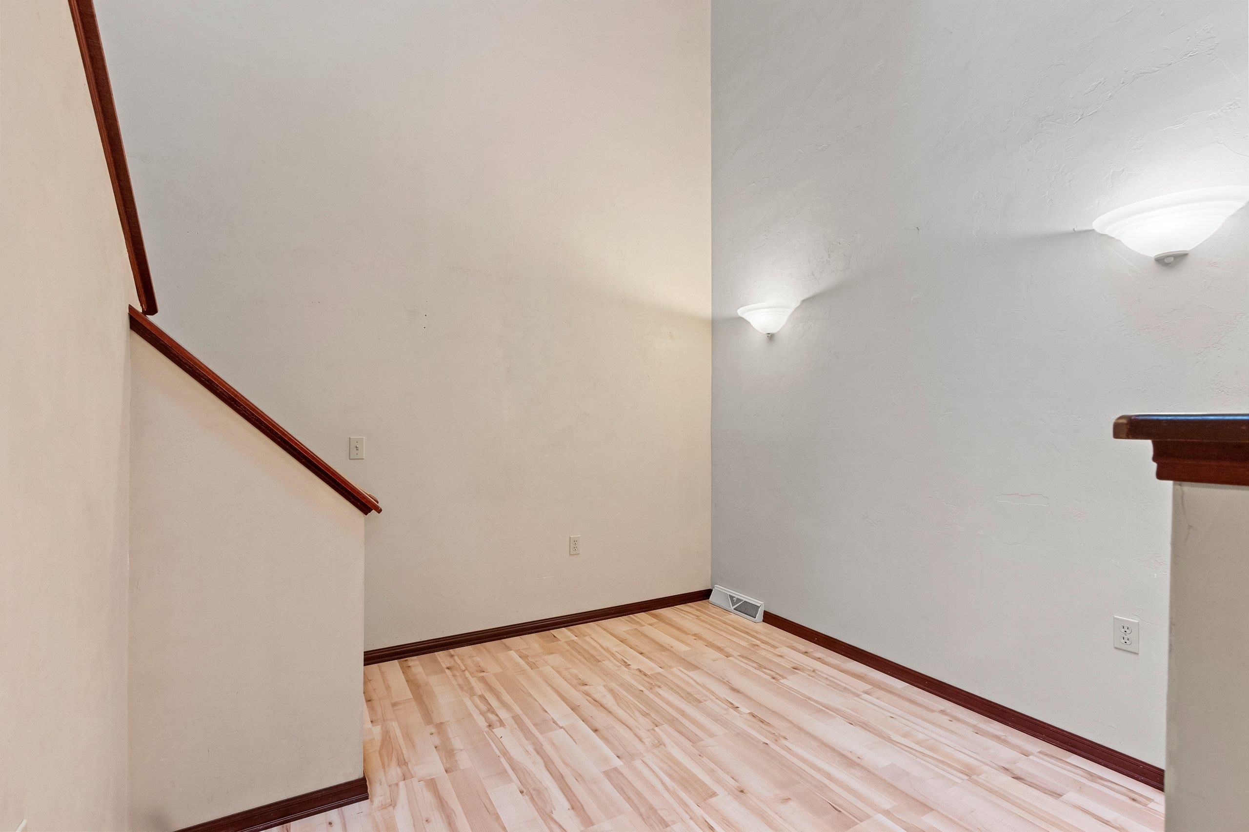 2571 Telluride Trail, Unit H Howard, WI 54313 - Photo 9 of 21