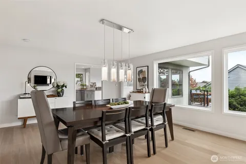 $1,800,000 | 6214 52nd Avenue Northeast, Seattle, WA 98115