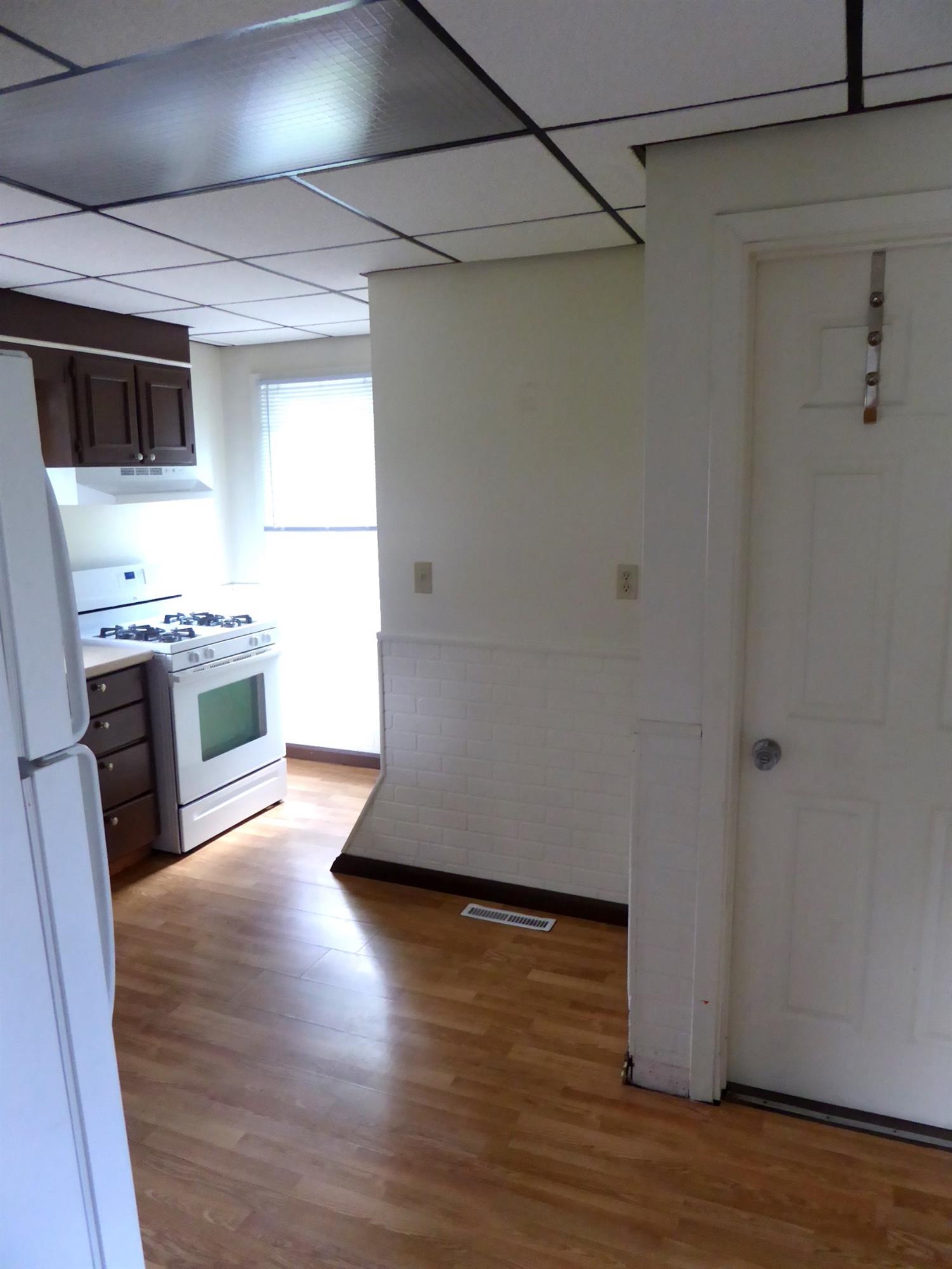 2892 Blake Road Portage, IN 46368 - Photo 6 of 15 1900x2533
