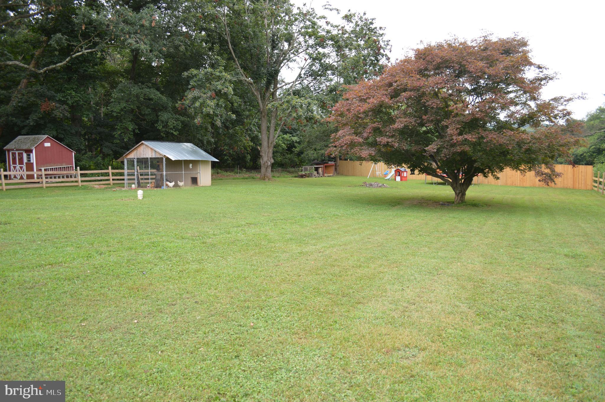 1937 Deer Park Road Finksburg, MD 21048 - Photo 17 of 17 Fenced rear yard