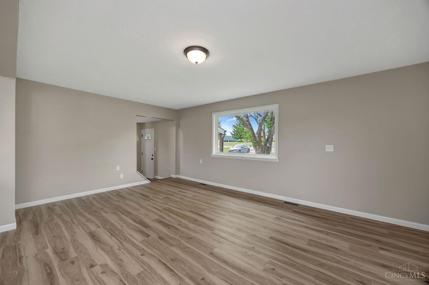 5386 Mosiman Road Middletown, OH 45042 - Photo 13 of 43