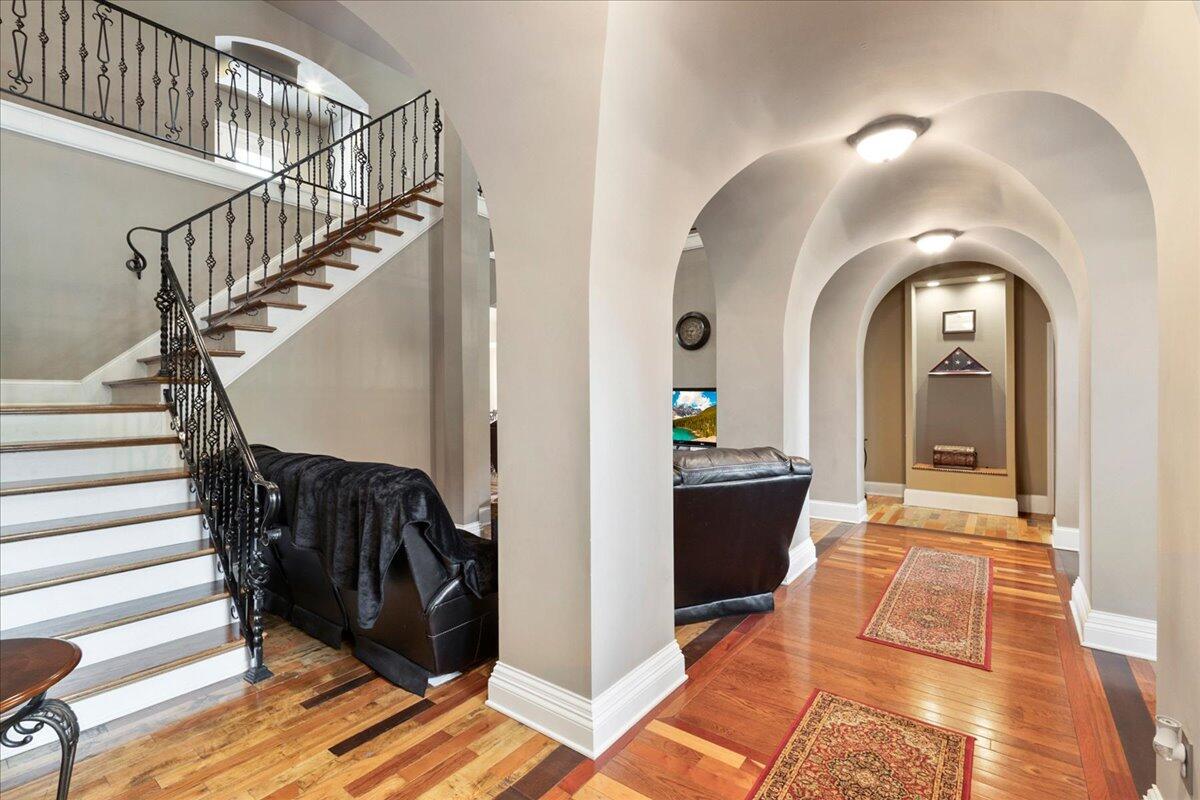 230 Bridgeport-Benson Road Frankfort, KY 40601 - Photo 6 of 71 06-2-4