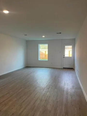 $179,990 | 20150 Green Mallard Street, Crosby, TX 77532