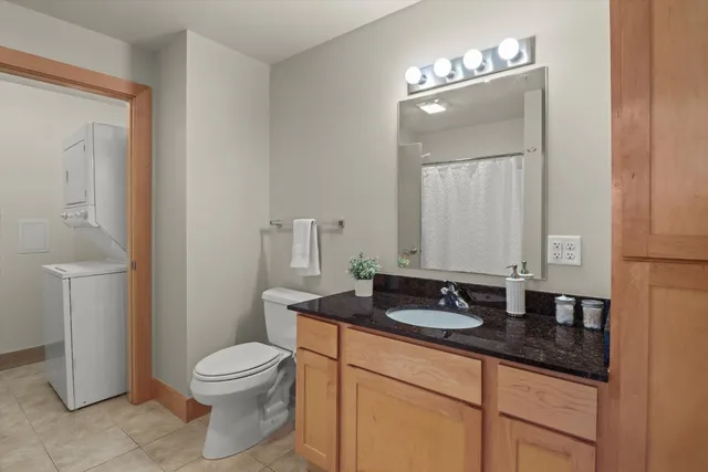 $385,000 | 333 West Mifflin Street, Unit 8100, Madison, WI 53703