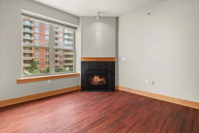 $385,000 | 333 West Mifflin Street, Unit 8100, Madison, WI 53703