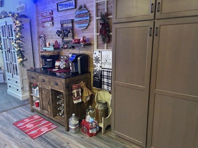 1160 Davis Road Camden, TN 38320 - Photo 14 of 47