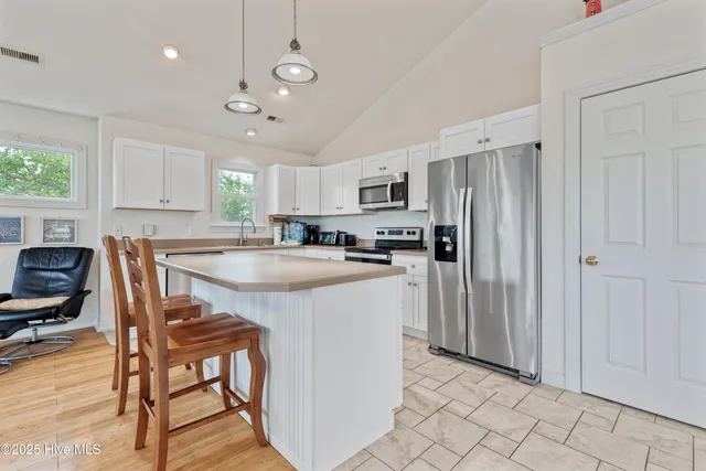 $685,000 | 759 Ridge Point Drive, Corolla, NC 27927