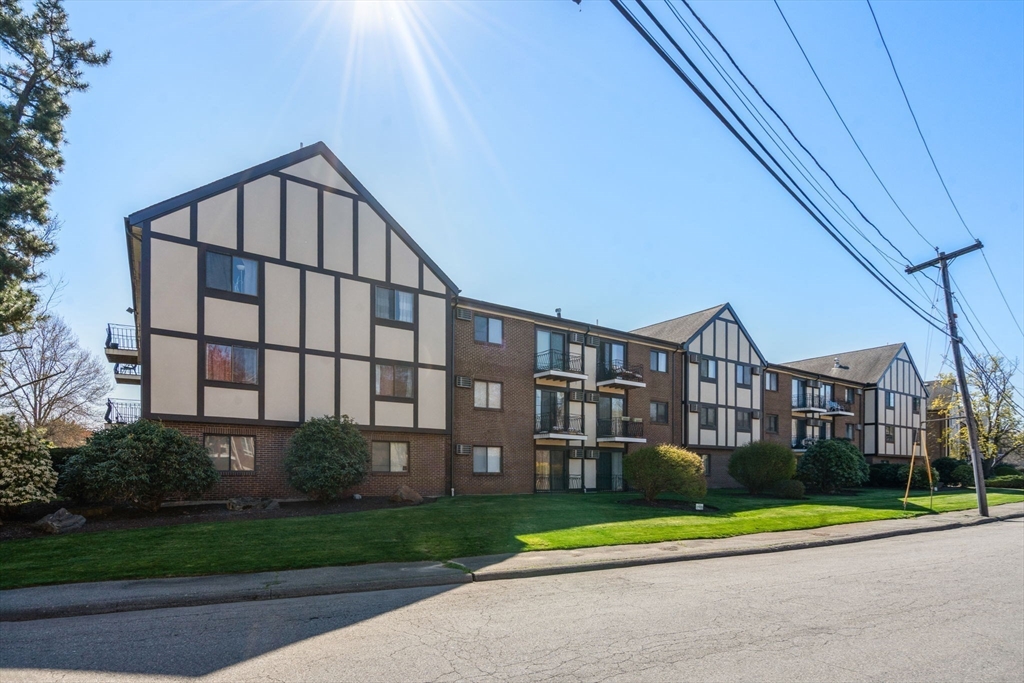 159 Bittersweet Lane, Unit 103 Randolph, MA 02368 - Photo 19 of 24