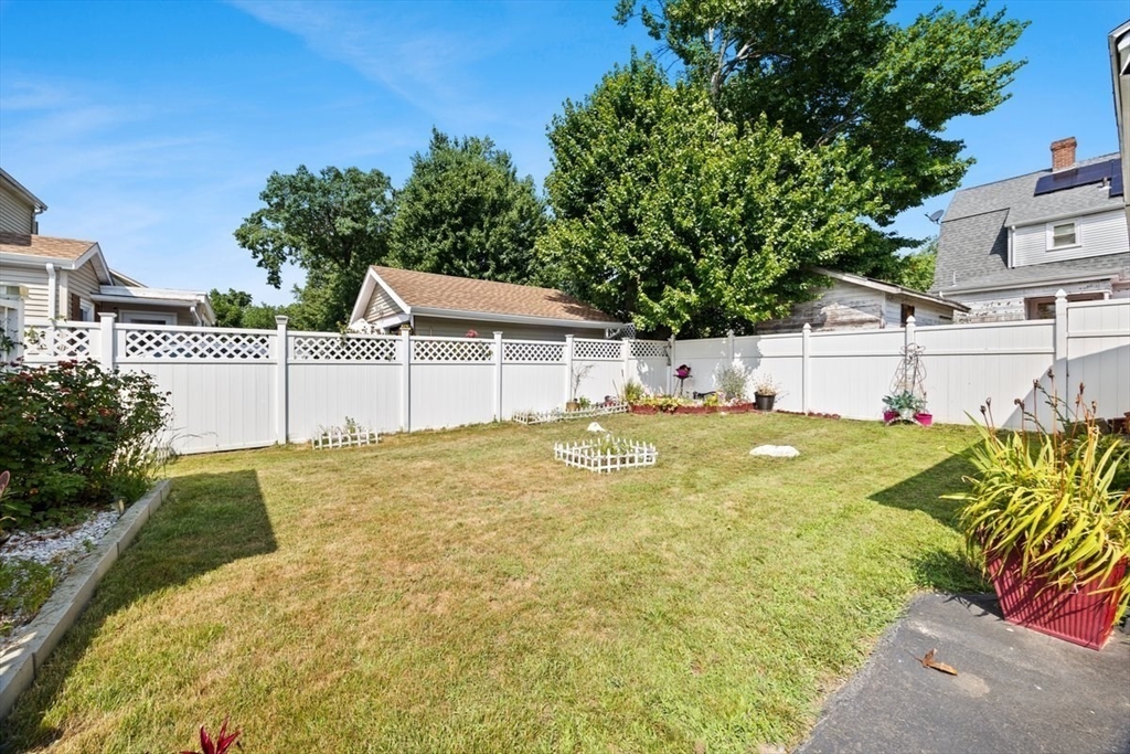 7 Hopewell Road Boston, MA 02136 - Photo 18 of 24 Gallery Image 18