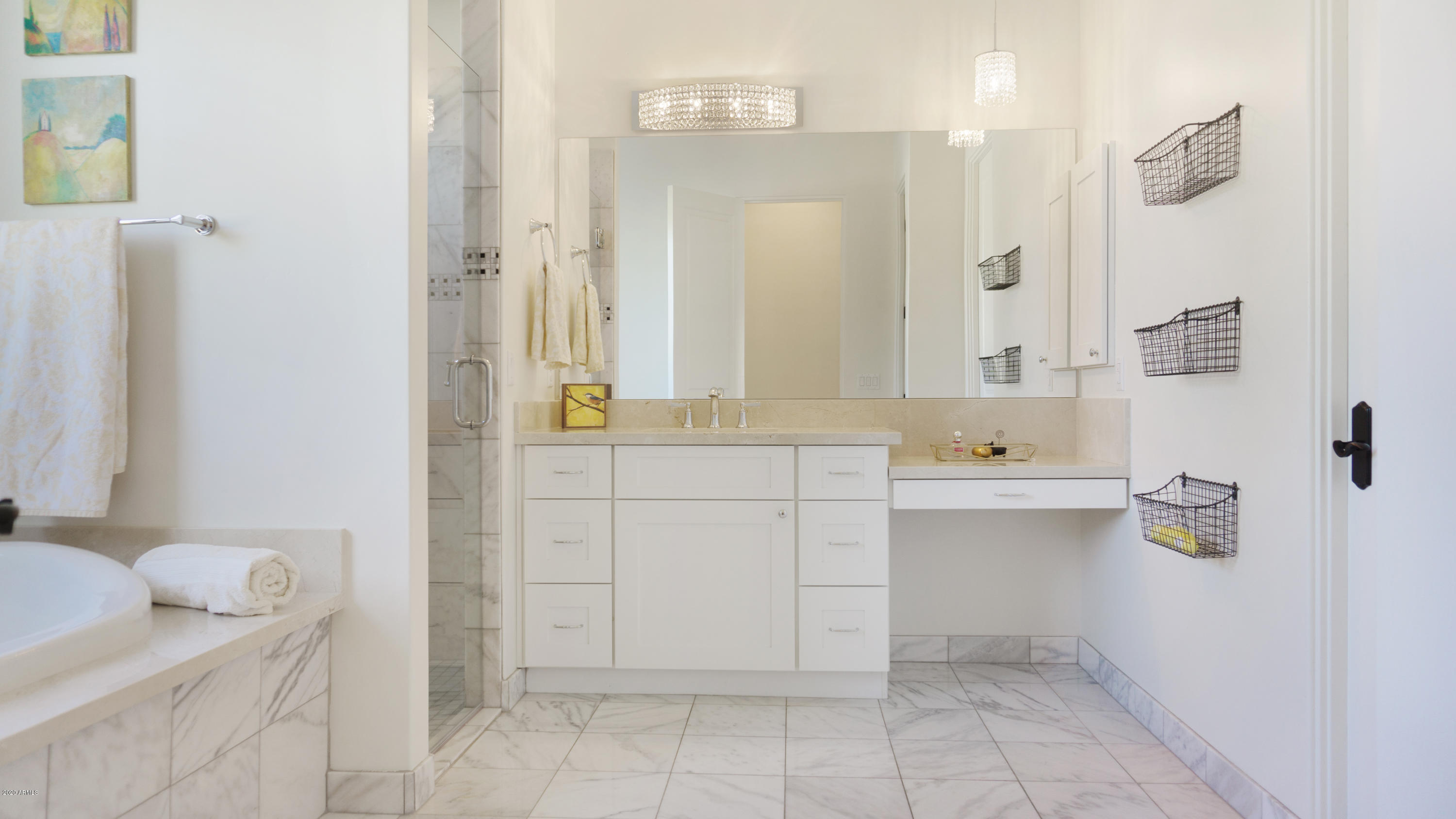 9335 Morning Glory Road Paradise Valley, AZ 85253 - Photo 61 of 82 Guest House Bath