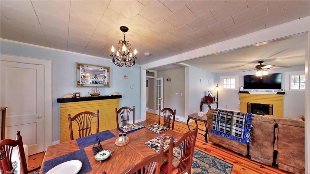 104 Lambeth Road Thomasville, NC 27360 - Photo 3 of 48 Gallery Image 3
