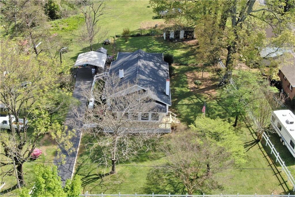104 Lambeth Road Thomasville, NC 27360 - Photo 45 of 48 Gallery Image 45