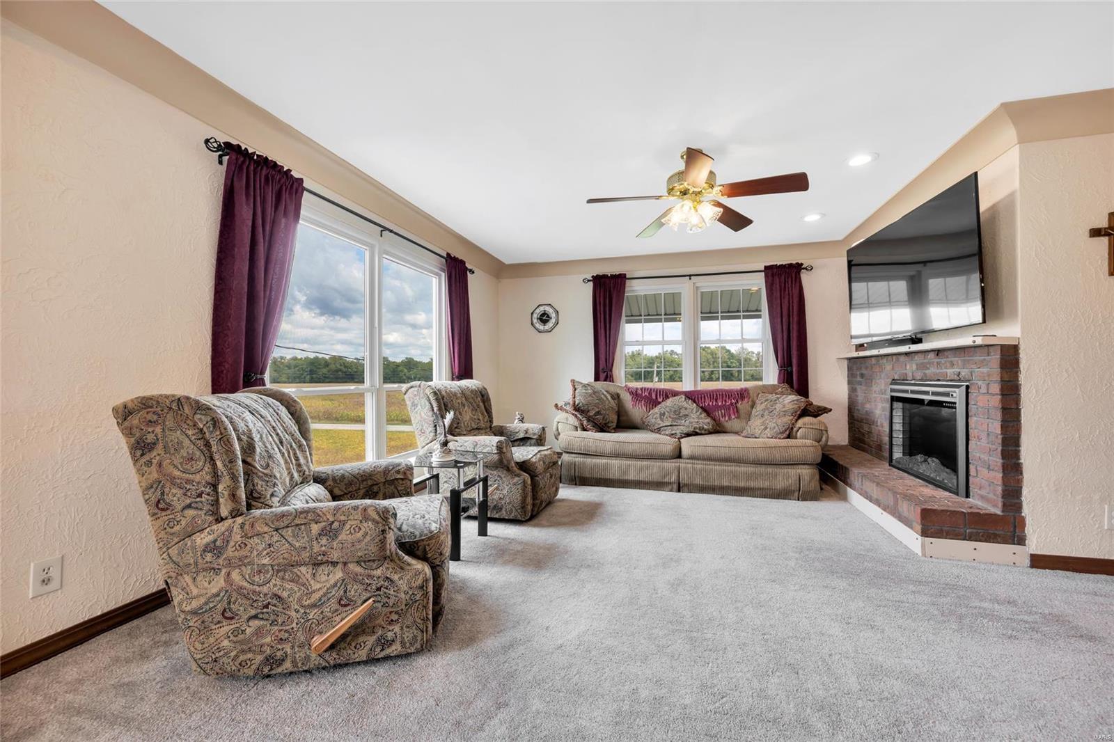 8037 Wagner Road Millstadt, IL 62260 - Photo 5 of 54 Gallery Image 5