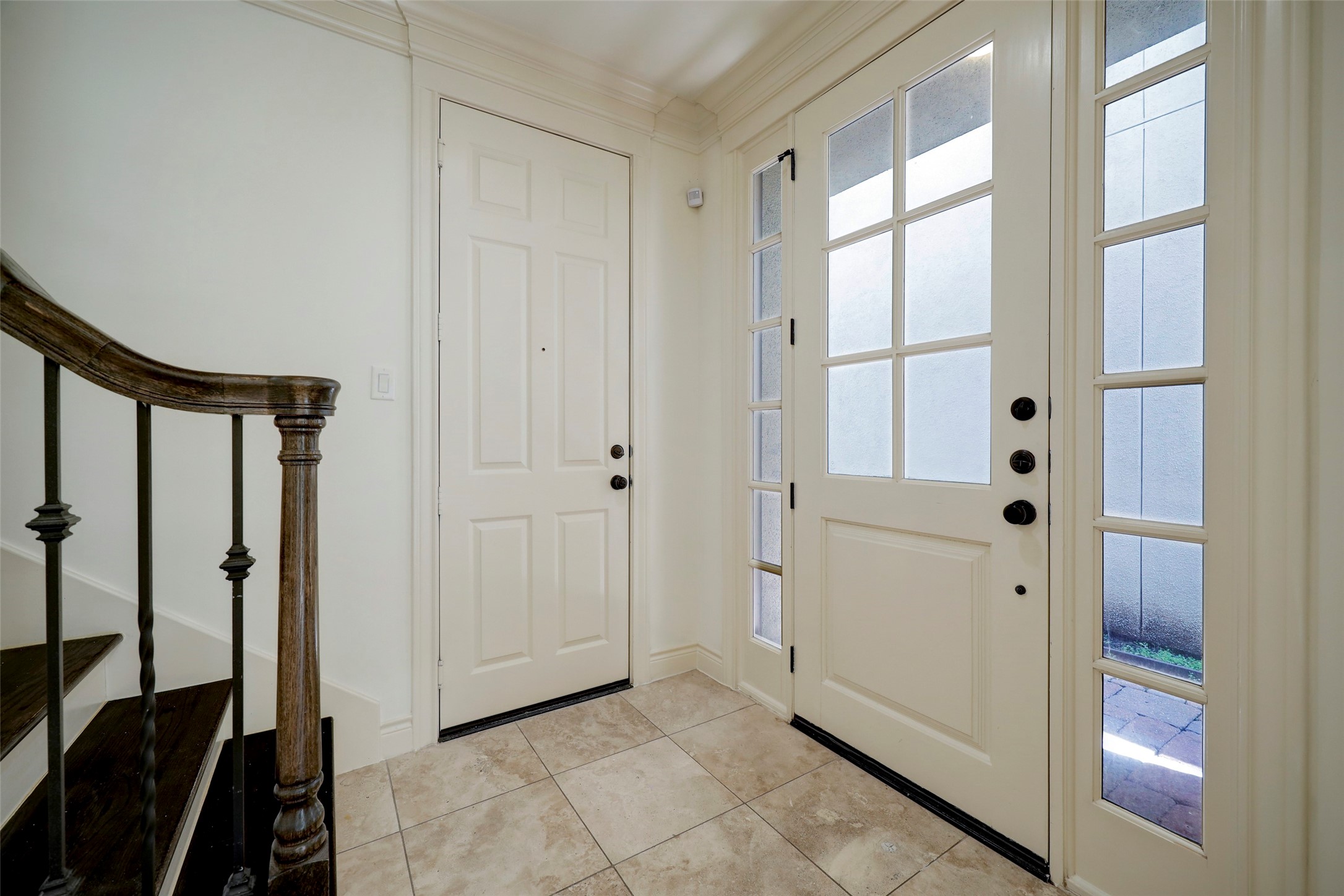 1436 Wichita Street Houston, TX 77004 - Photo 10 of 47 wooden floor with white walls