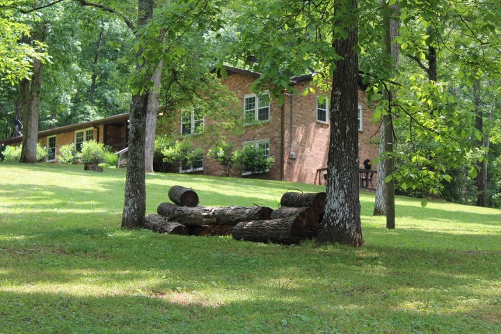 5534 Hickory Ridge Road Lebanon, TN 37090 - Photo 12 of 50 a garden view with a sitting space