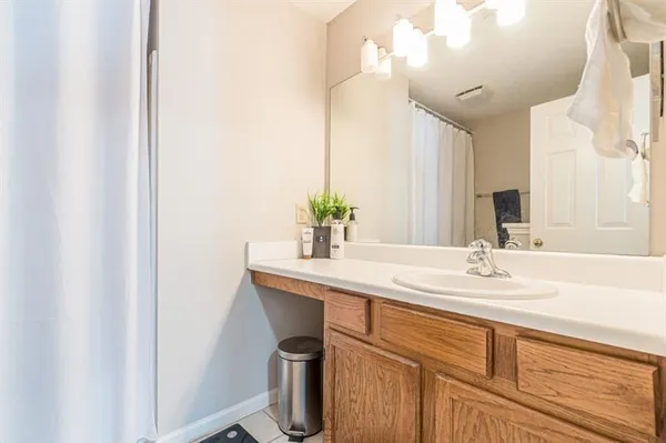 a view of a large window with an outdoor space