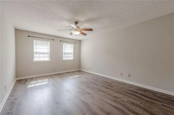 $2,000 | 6034 Coventry Circle, Alpharetta, GA 30004