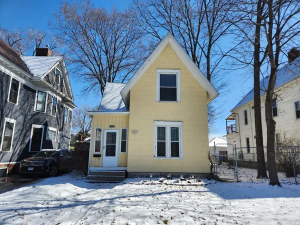 $259,900 | 1925 Elliot Avenue, Minneapolis, MN 55404