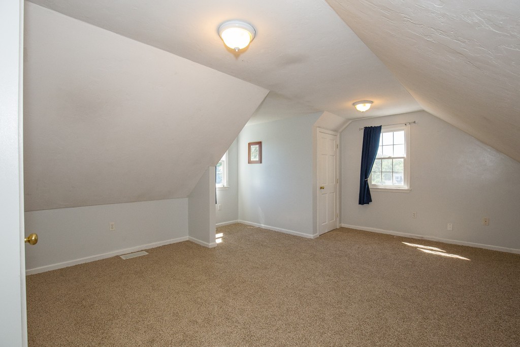 19 Gov Doherty Road Billerica, MA 01821 - Photo 23 of 28 an empty room with windows