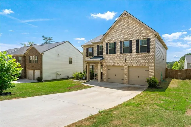 $359,900 | 12075 Haley Lane, Hampton, GA 30228