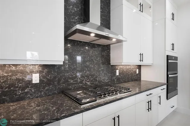 $6,000 | 12526 Solana Bay Circle, Palm Beach Gardens, FL 33412