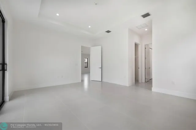 $6,000 | 12526 Solana Bay Circle, Palm Beach Gardens, FL 33412