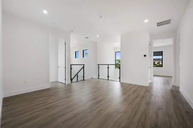 $6,000 | 12526 Solana Bay Circle, Palm Beach Gardens, FL 33412