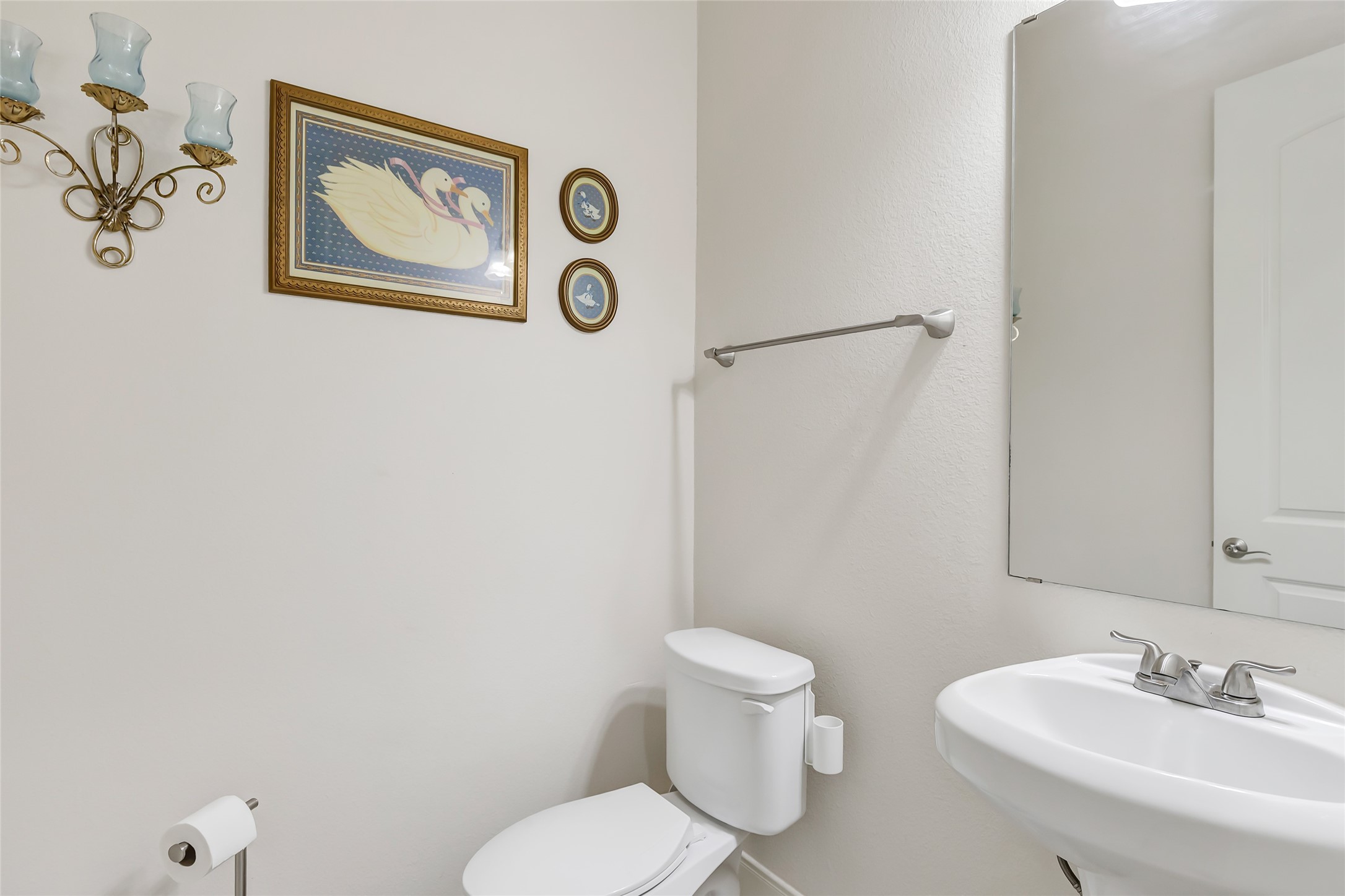 229 Sundog Road Huntsville, TX 77340 - Photo 13 of 50 Half bath