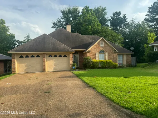 $225,000 | 106 Marys Cove, Clinton, MS 39056