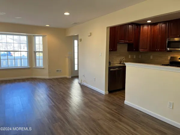 $2,600 | 156 Brookfield Drive, Jackson, NJ 08527