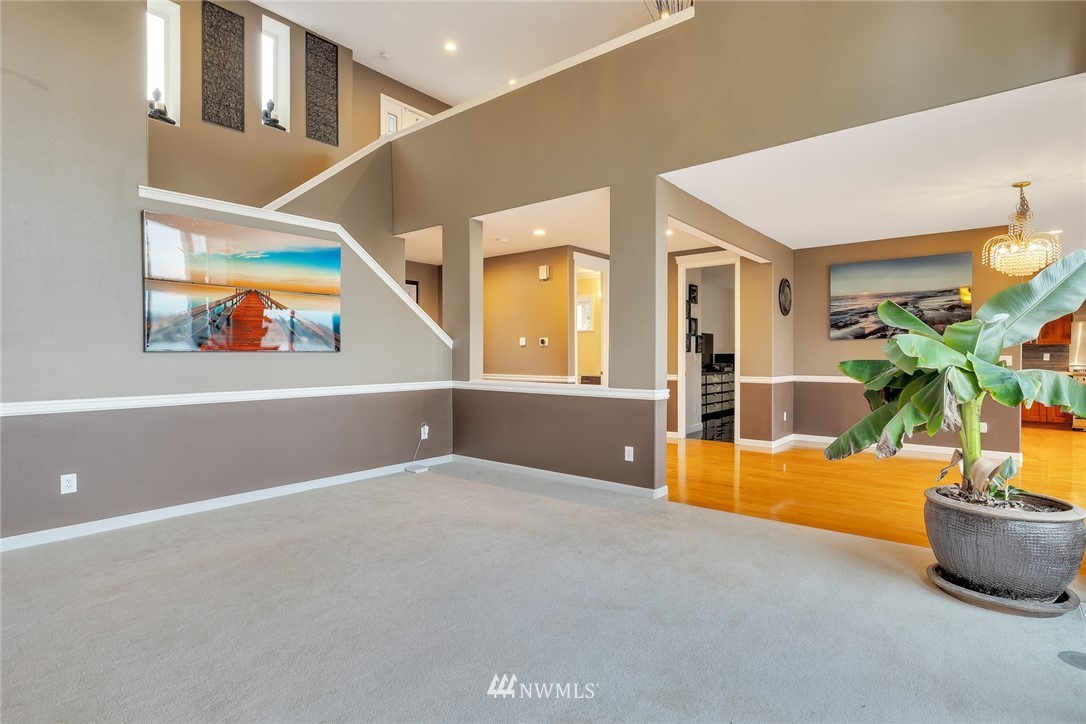 9844 Arrowsmith Avenue South Seattle, WA 98118 - Photo 19 of 36