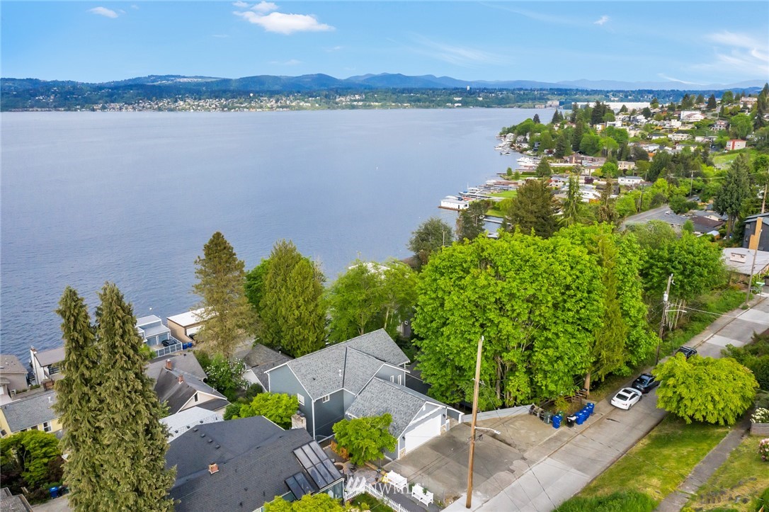 9844 Arrowsmith Avenue South Seattle, WA 98118 - Photo 35 of 36