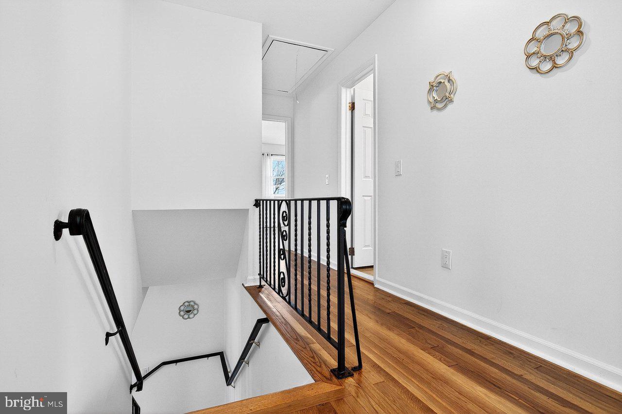 2 Springwood Drive Princeton Junction, NJ 08550 - Photo 19 of 38 2nd floor