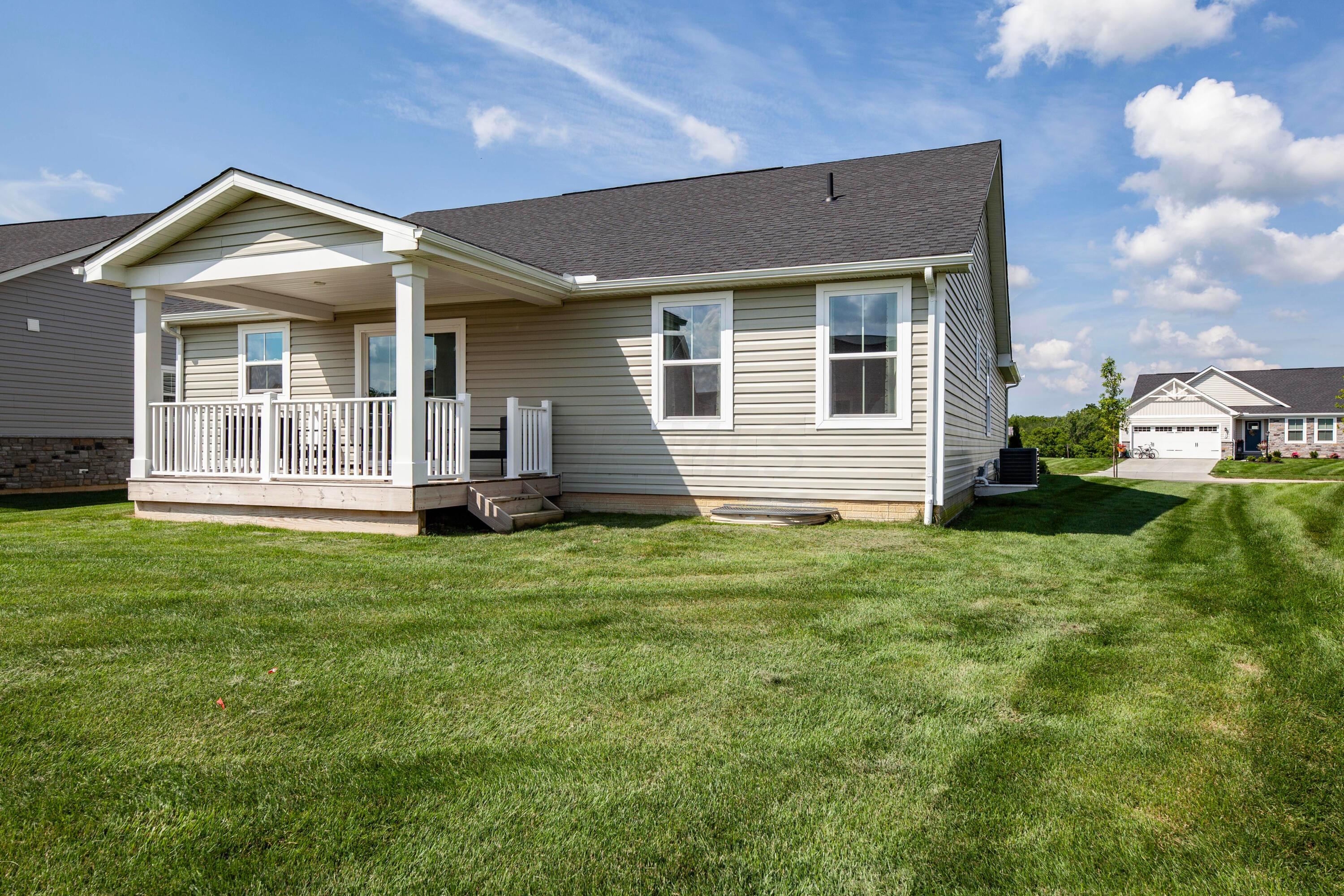 91 Firenze Road Delaware, OH 43015 - Photo 26 of 36 Back Exterior