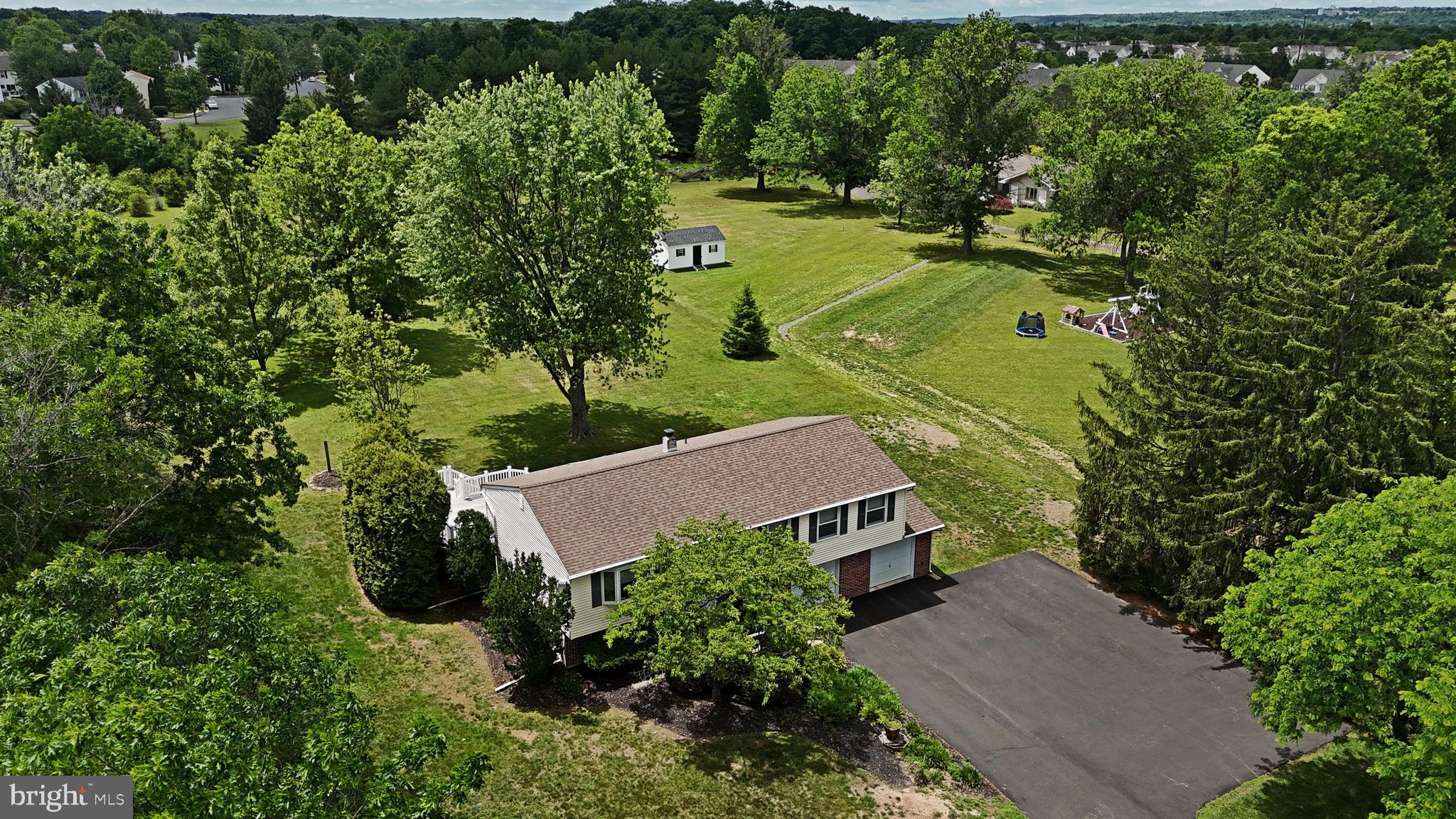 1002 Telegraph Road Perkasie, PA 18944 - Photo 4 of 47