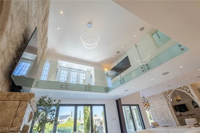 $28,000,000 | 2928 Coast Line Court, Las Vegas, NV 89117