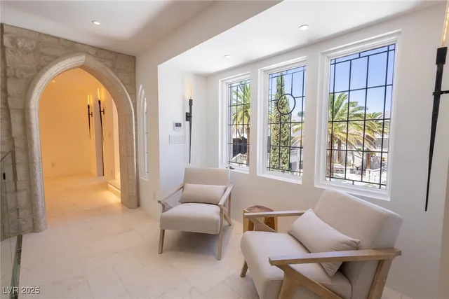 $28,000,000 | 2928 Coast Line Court, Las Vegas, NV 89117