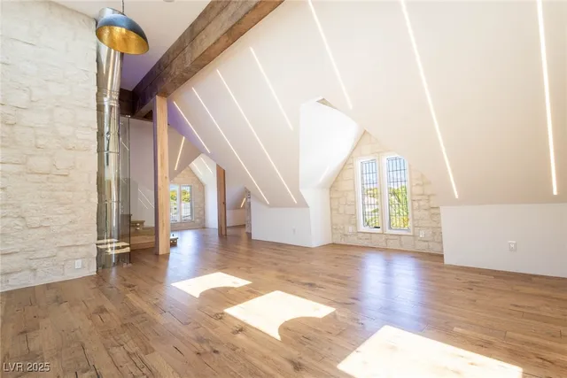 $28,000,000 | 2928 Coast Line Court, Las Vegas, NV 89117