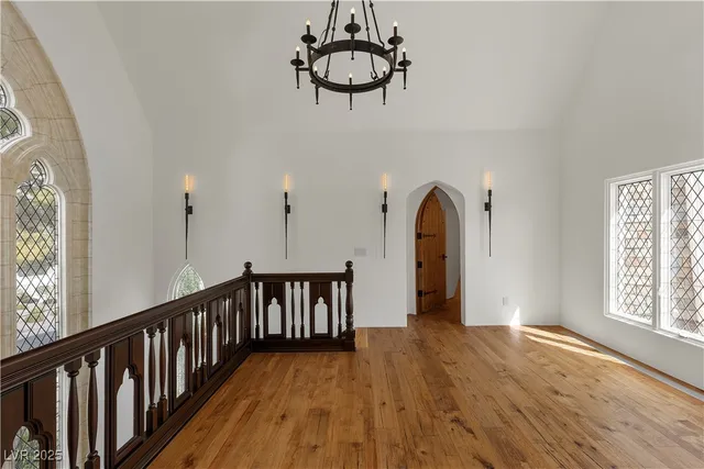 $28,000,000 | 2928 Coast Line Court, Las Vegas, NV 89117