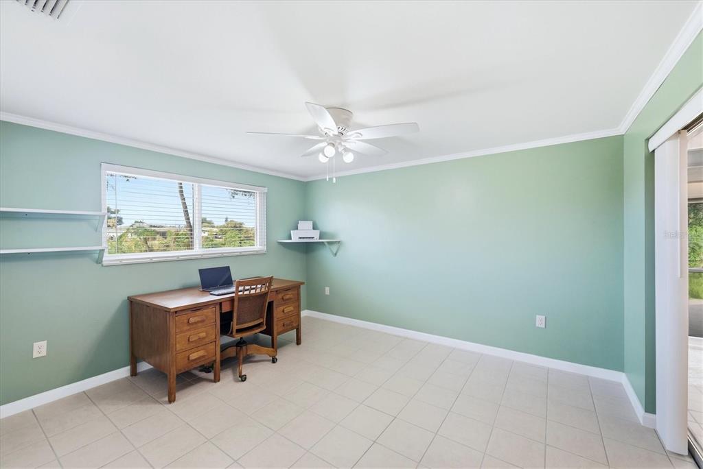 425 Driftwood Road Venice, FL 34293 - Photo 21 of 51
