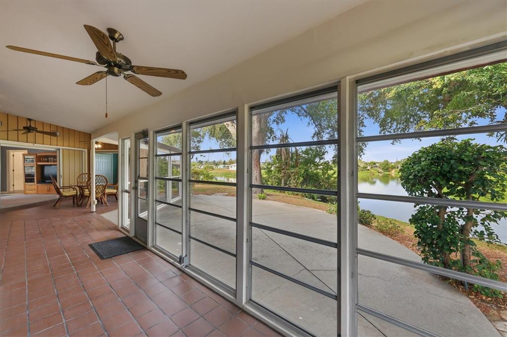 425 Driftwood Road Venice, FL 34293 - Photo 29 of 51
