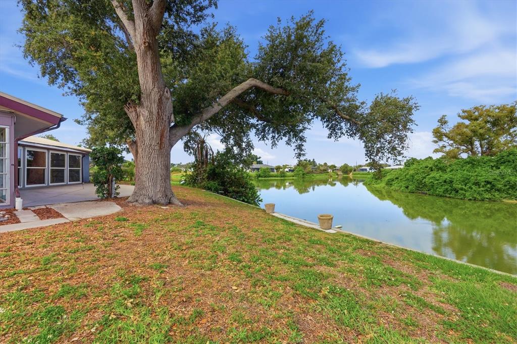 425 Driftwood Road Venice, FL 34293 - Photo 42 of 51
