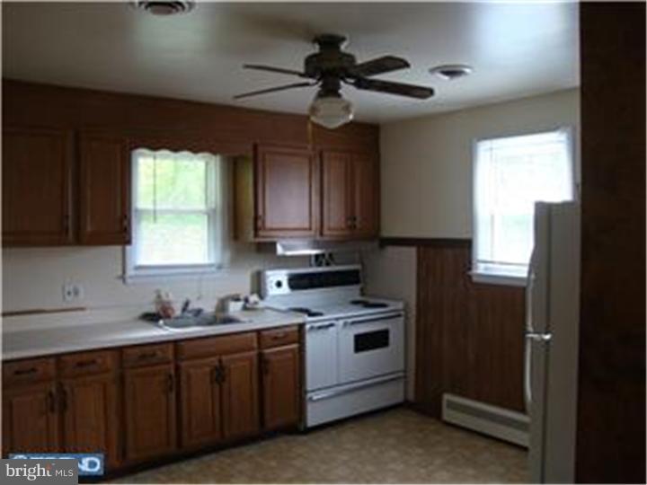 313 Osborne Road Wilmington, DE 19804 - Photo 4 of 7 Gallery Image 4