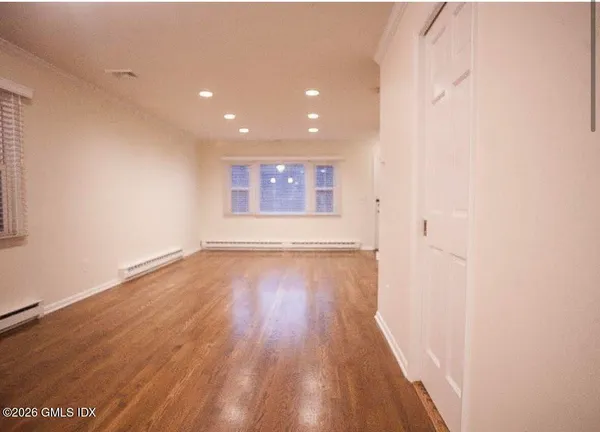 $4,500 | 31 Hollow Wood Lane, Unit A, Greenwich, CT 06831
