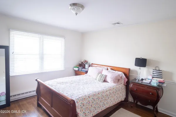 $4,500 | 31 Hollow Wood Lane, Unit A, Greenwich, CT 06831