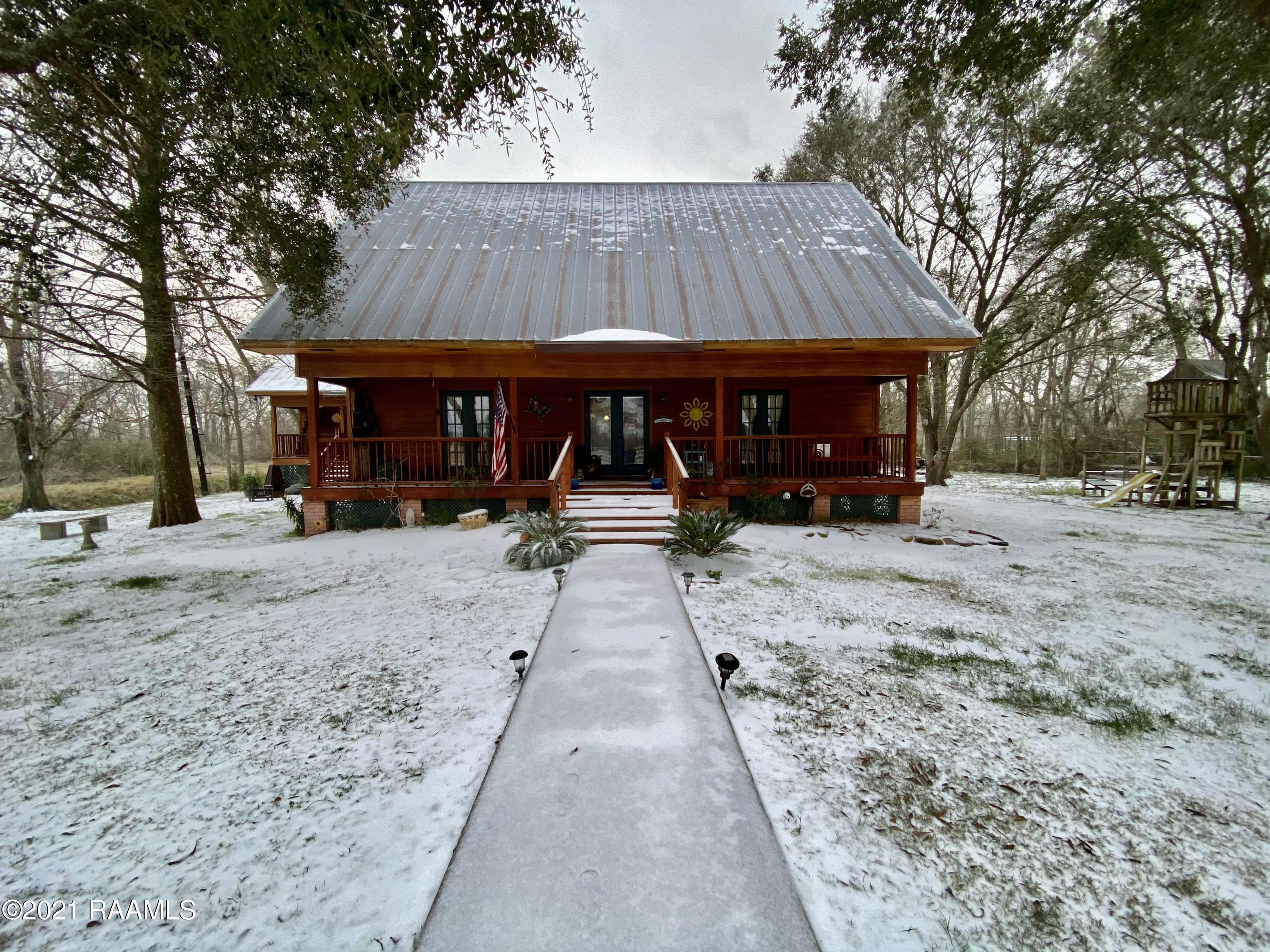 1750 Gendarme Road Carencro, LA 70520 - Photo 3 of 45 Gallery Image 3