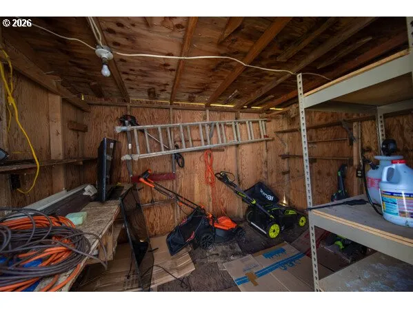 $35,000 | 1413 Hawthorne Avenue, Unit 32, Reedsport, OR 97467